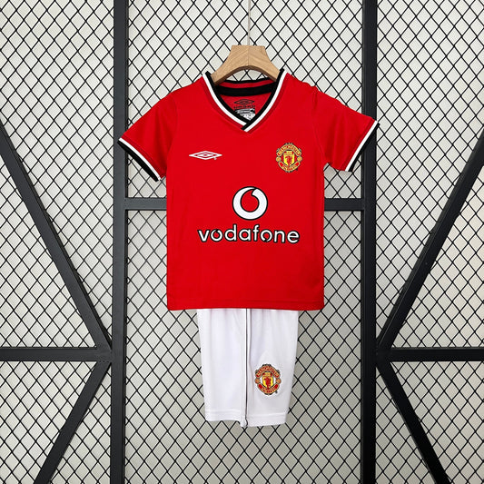 MANCHESTER UNITED I 00/01 CONJUNTO INFANTIL (RETRO)