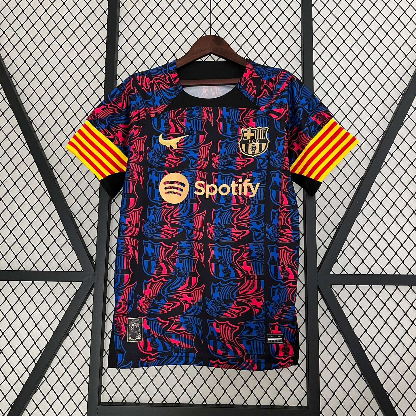 BARCELONA LIMITED EDITION MEN 